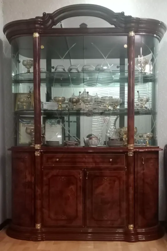 mebel stenka 1.200.000 min yana keliwiladi