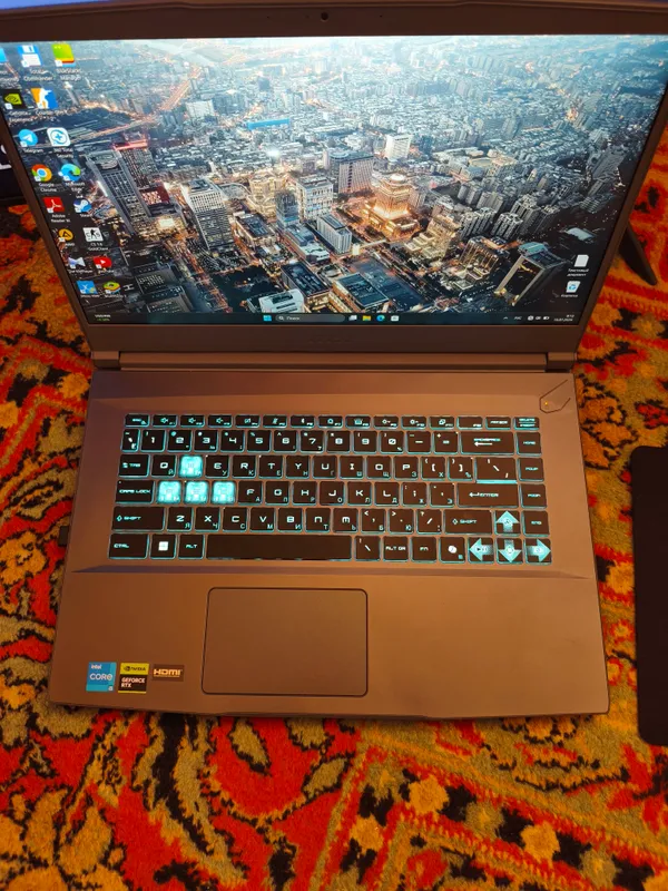 ноубок MSI Thin 15 (B13USX)/i5 -13420/8гб/ssd512гб 3