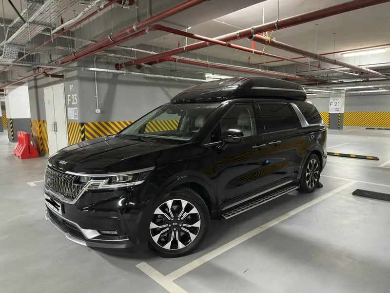 Прокат KIA CARNIVAL hi limousine