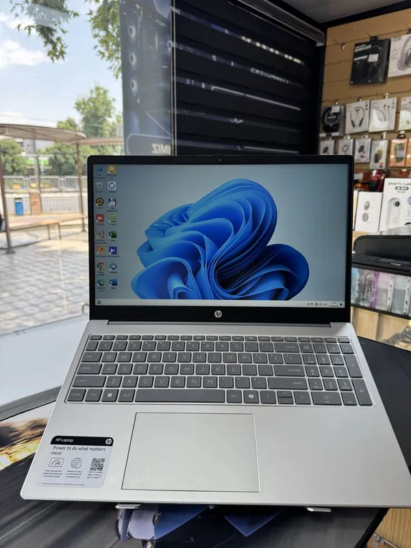 HP laptop 15 core i3 — фото 1