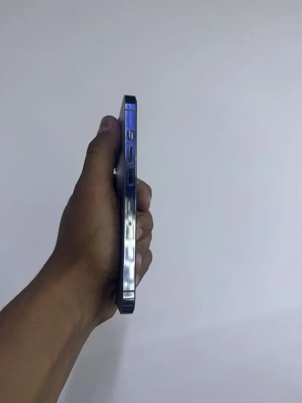 Ipxone 13pro sotiladi 3 Ipxone 13pro sotiladi 3