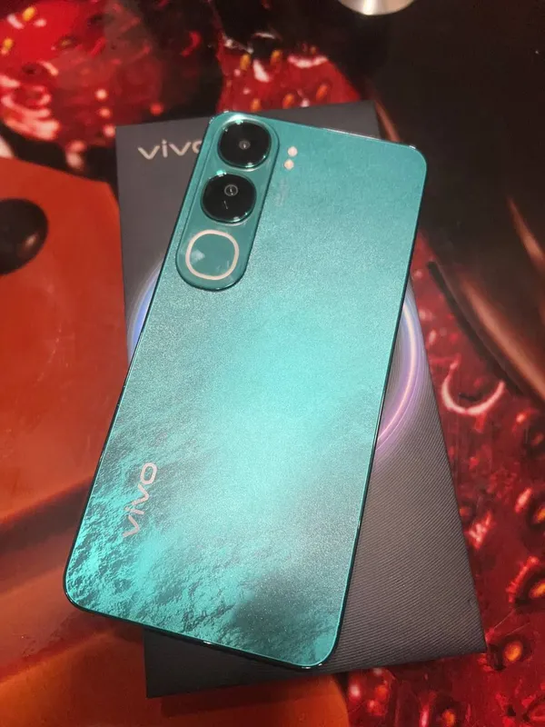 vivo v40 lite 2