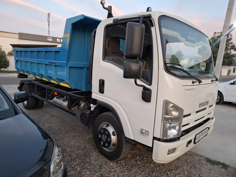Isuzu samosval 2025 2 Isuzu samosval 2025 2
