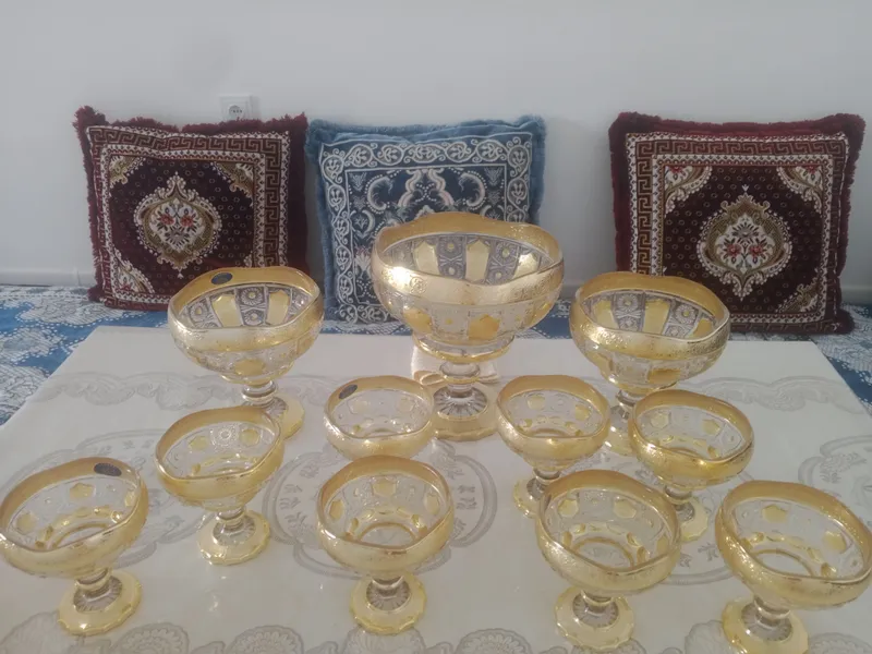 bagima  mehmon dasturxoni uchun idish