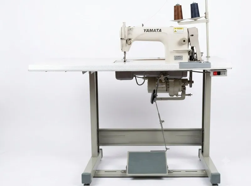 Швейная машина Yamata FY8700