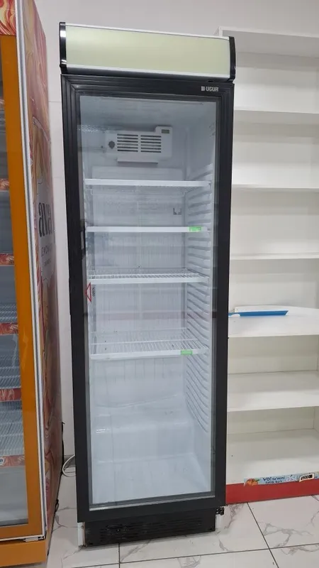 Продаётся холодильник UGUR
