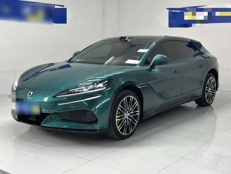 Denza Z9GT, 2026 Flash Charge Flagship RWD 1