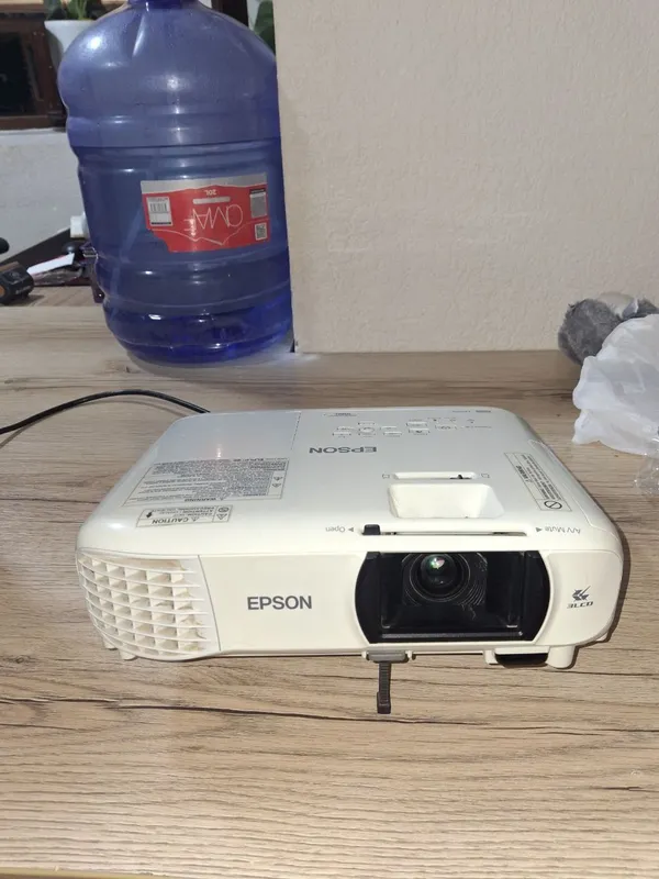 Epson proyektor HDMi — фото 1