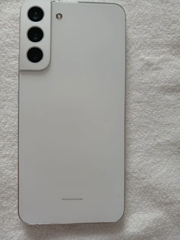 Samsung Galaxy S22 plus 128 Gb 5G — фото 2