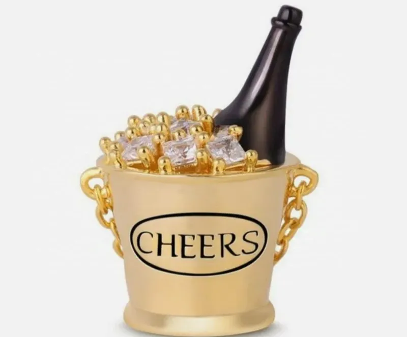 Пандора необычный шарм Cheers Новый