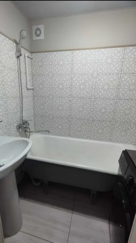 1/1/4 Братские могли Яккасарайский район 8