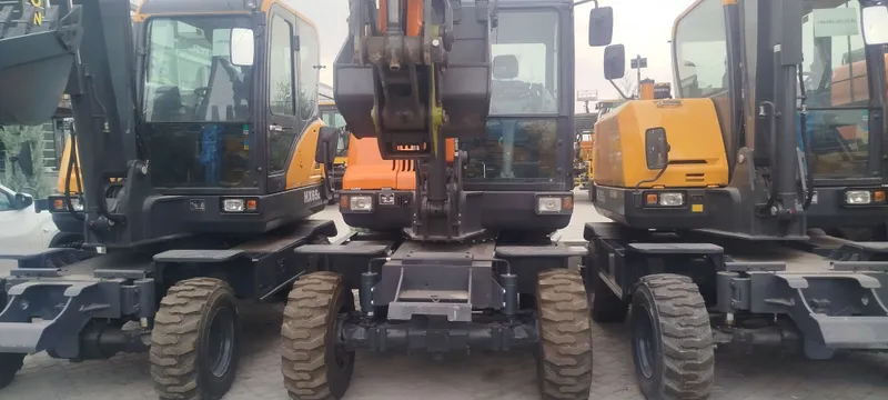Колесный экскаватор HANWOO HX65A | HYUNDAI|mini ekskavator — фото 2