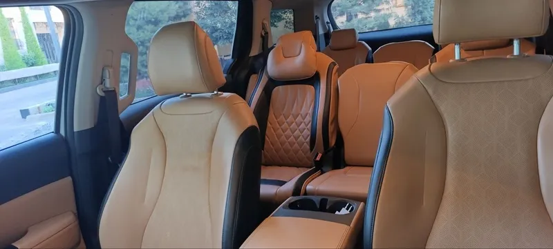 Автоуслуга KIA Carneval до 8 пассажиров Свадьбы Роддом Экскурси Туризм — фото 1