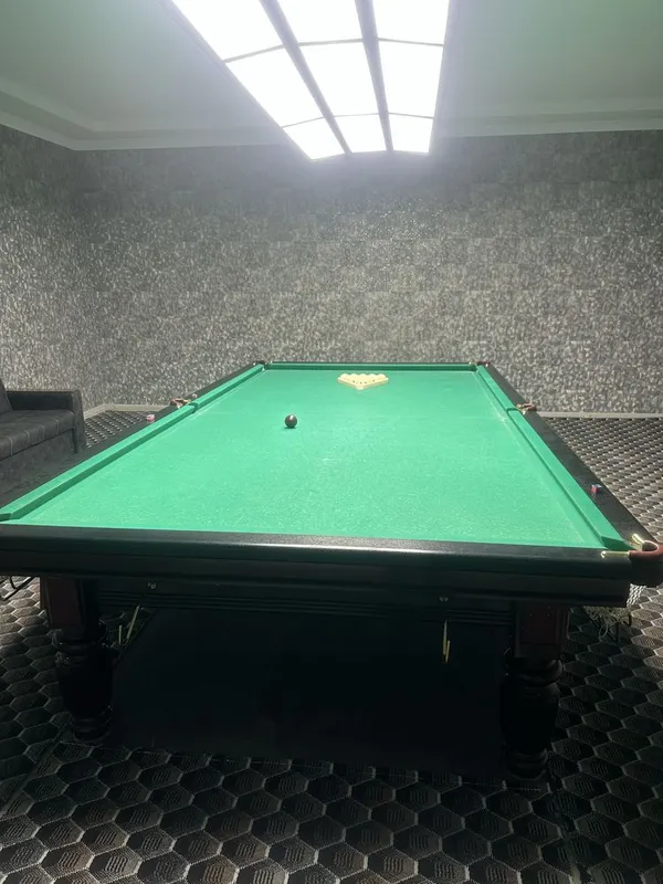 Billard stol sotiladi 6 ta bor 2 Billard stol sotiladi 6 ta bor 2