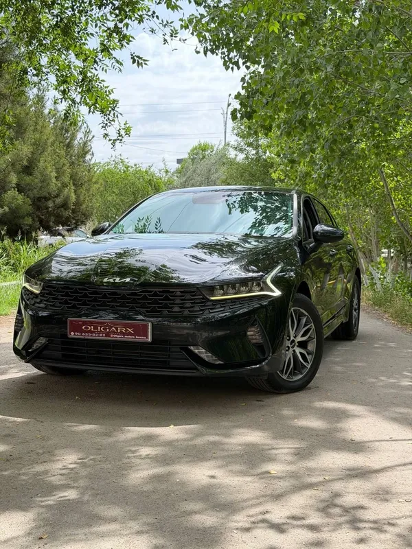 Продаётся автомобиль Kia K5