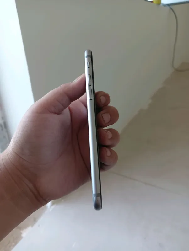 iPhone 6 4