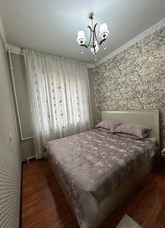 Продаётся квартиру 70 м2 шайхантахурский район срочна 2 Продаётся квартиру 70 м2 шайхантахурский район срочна 2