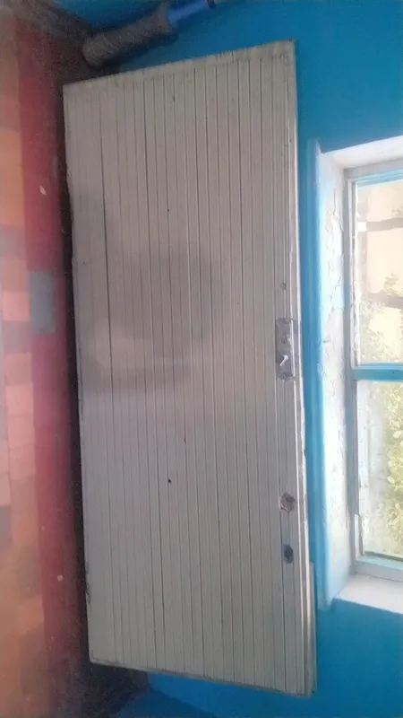 Tahta eshik sotiladi 1 Tahta eshik sotiladi 1