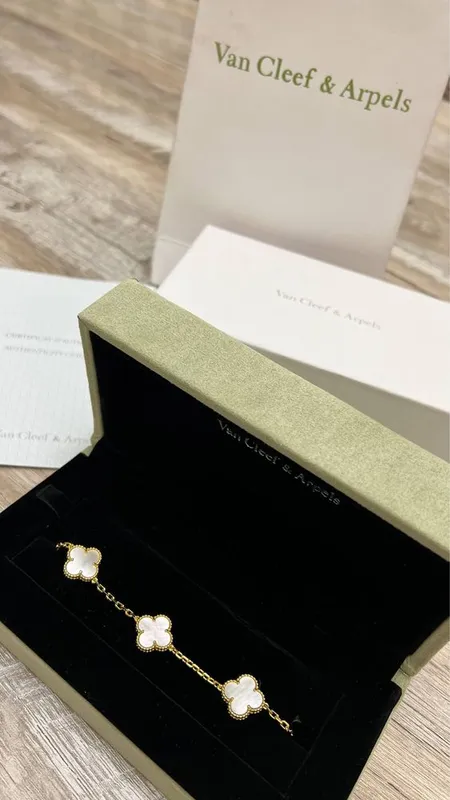 Vancleef браслеты 3 Vancleef браслеты 3