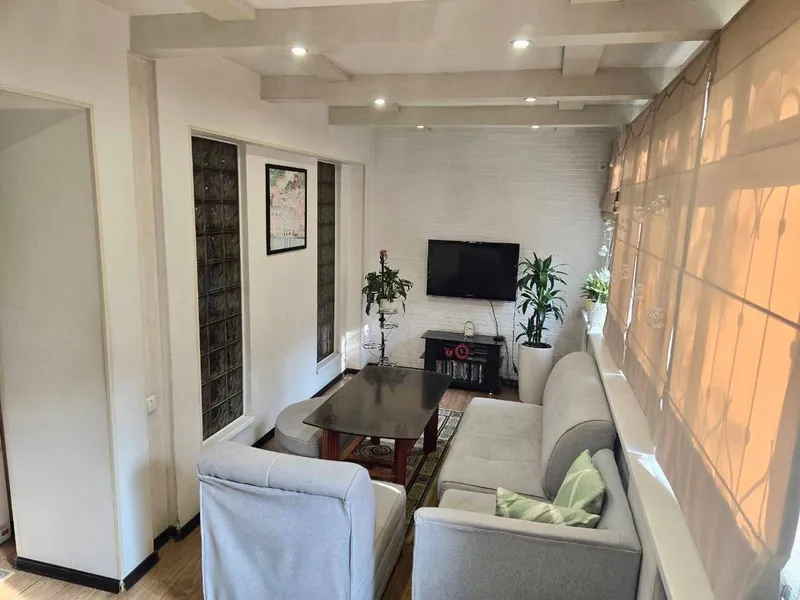 Продаётся 7-комнатная квартира, 169 м², 2/5, Яшнабадский район 3
