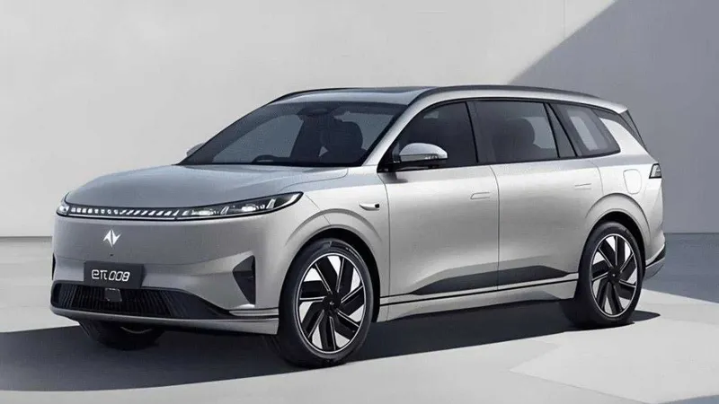 Dongfeng EP 008 Uchun Lobovoy oyna 1