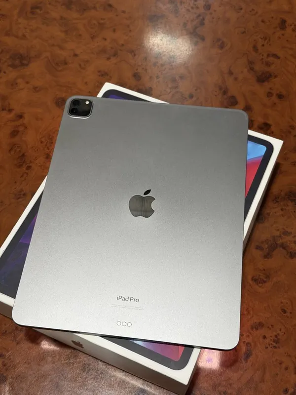 Apple iPad Pro / M2 / 12.9”/ 256GB / wi-fi / 96% batareya