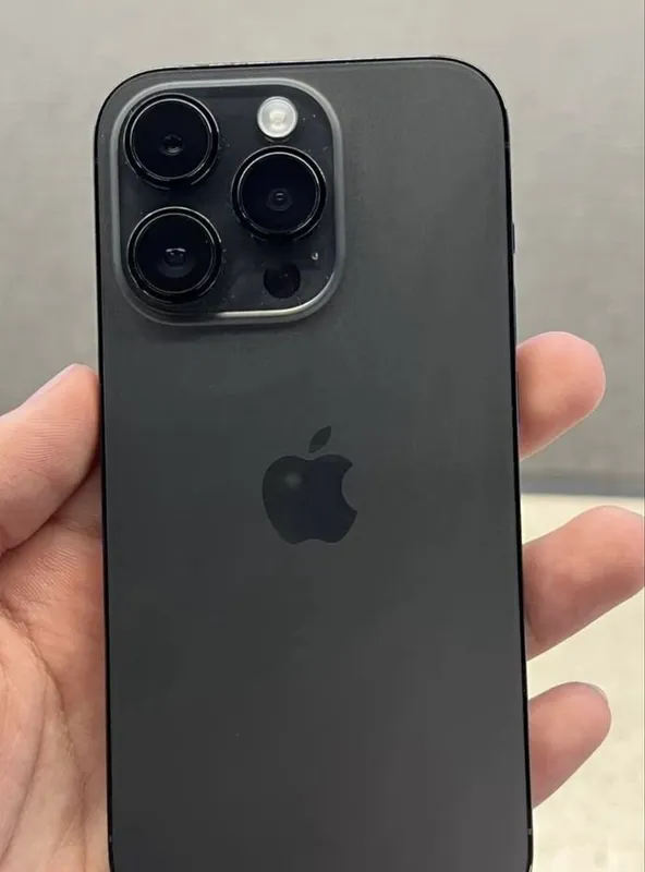 iPhone 14 Pro в идеальном состоянии iPhone 14 Pro в идеальном состоянии