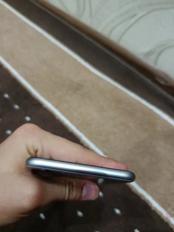 Продаётся iPhone 6 Plus 3