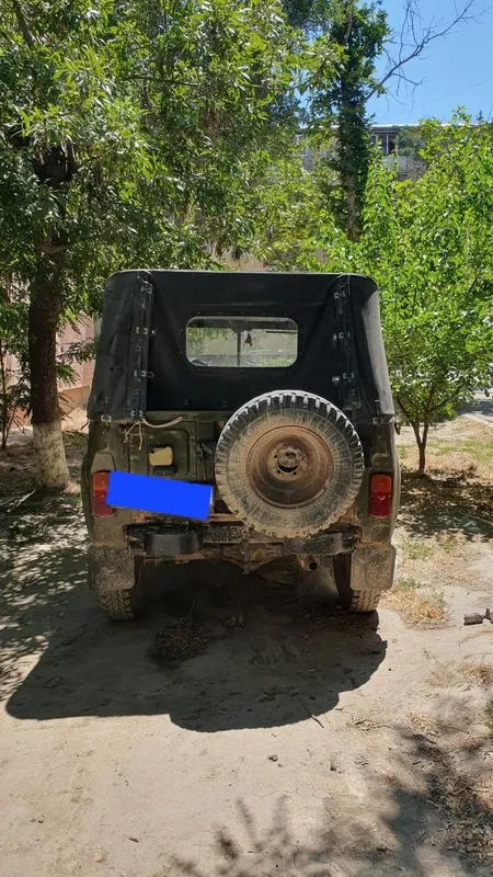 Uaz 469 sotiladi srochni 3