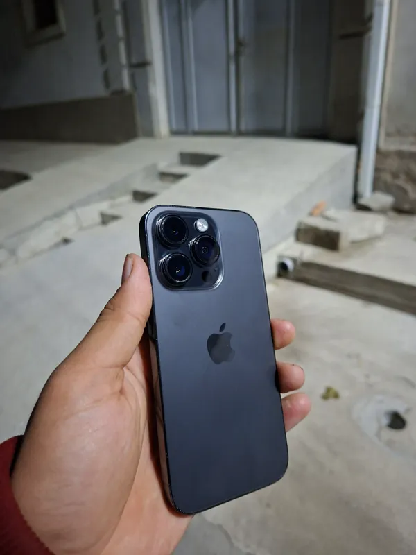 IPHONE 14 PRO 2