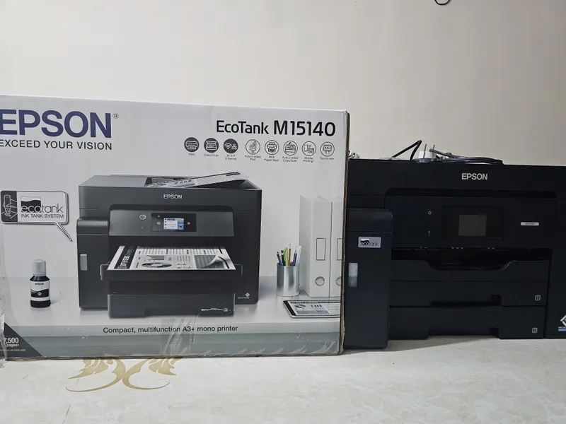 Принтер Epson Ecotank M15140 срочно продаётся Принтер Epson Ecotank M15140 срочно продаётся