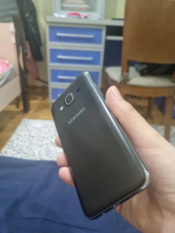 Samsung Galaxy  J5