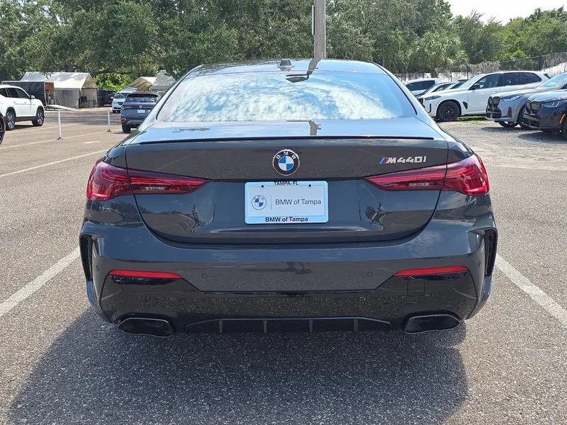 BMW M440i xDrive — фото 1