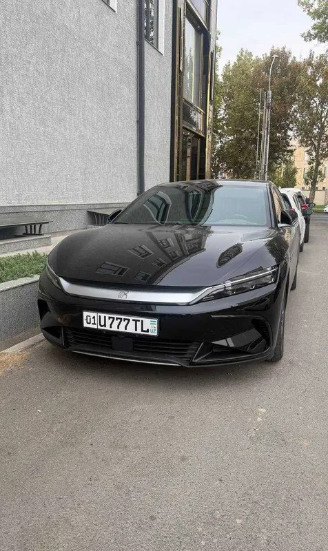 BYD HAN 1 ta motor kraska yoq ozimmiki naxtga 1 BYD HAN 1 ta motor kraska yoq ozimmiki naxtga 1