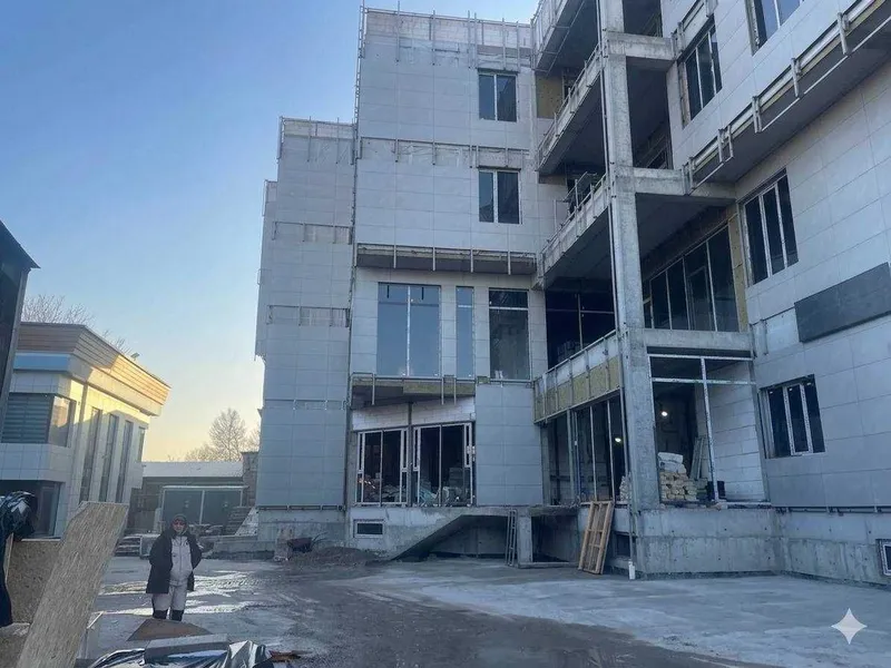 640 кв.м возле метро Ашхабад 7