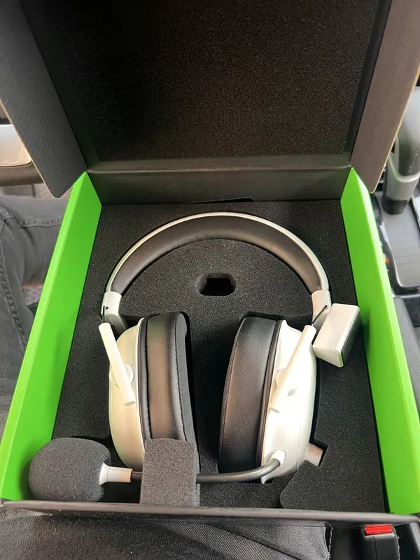 Наушник razer blackshark v2 hyperspeed white — фото 1