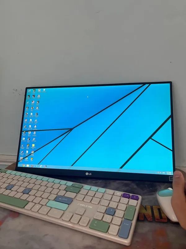 Kompyuter lg sotiladi 1 Kompyuter lg sotiladi 1