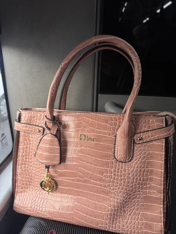 Сумка Dior идеальная состояние