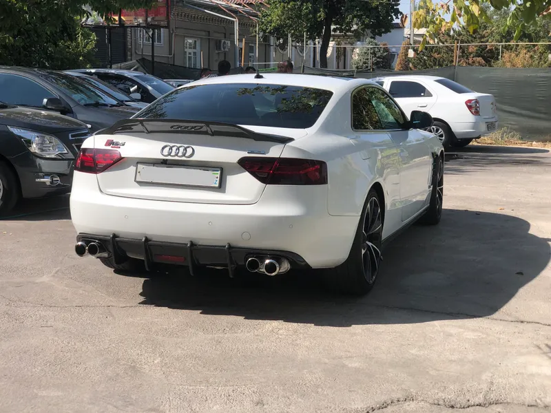 Audi A5 shoshilinch sotiladi 4 Audi A5 shoshilinch sotiladi 4