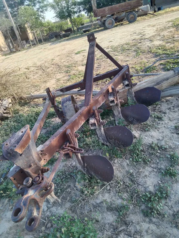 Mtz katta kanika. Kir poltara. Dku dkv . Pluk. tilichka sotiladi