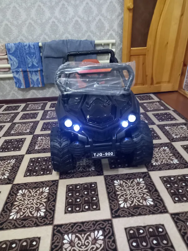 Bolalar uchun elektron moshina sotiladi