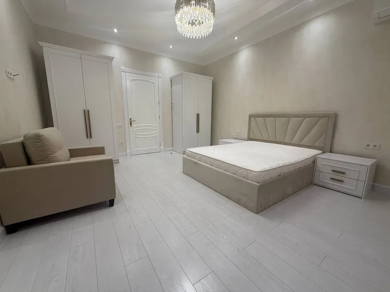 5 xonali kvartira, 180 m2, Mirobod 3 5 xonali kvartira, 180 m2, Mirobod 3