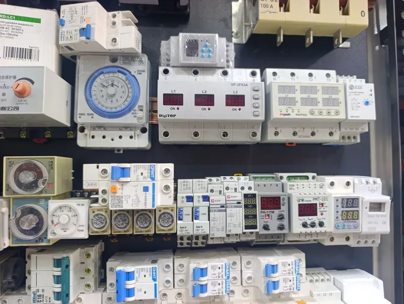 Elektrik 24/7 TEZ xizmati YORITISH VA NOSOZliklarni tuzatib berish 7 Elektrik 24/7 TEZ xizmati YORITISH VA NOSOZliklarni tuzatib berish 7