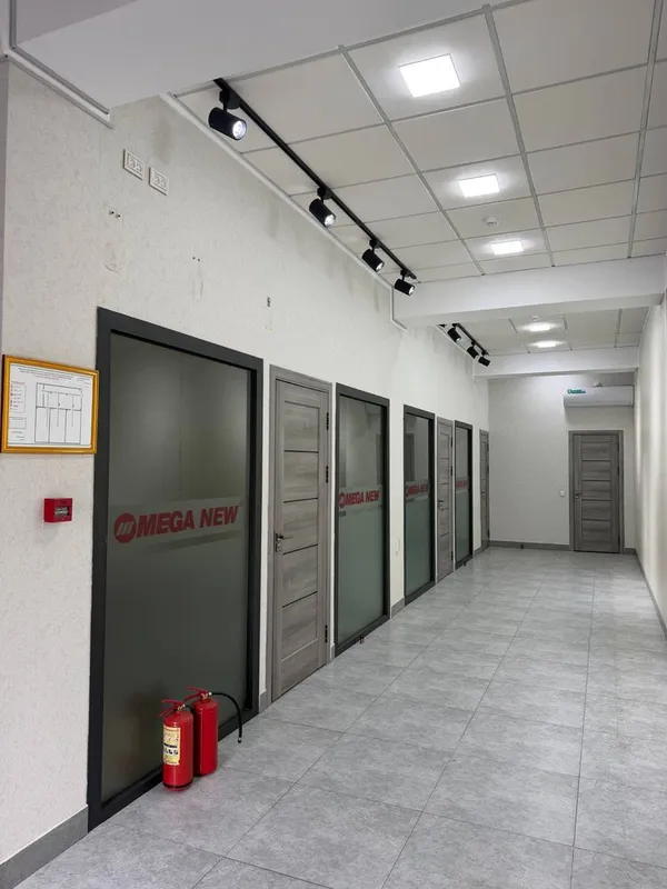 Срочно аренда офис 1 этаж 3 комнаты 24/7 Доступ — фото 7