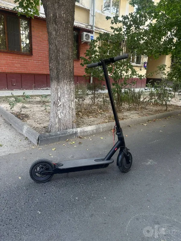 Elektro samokat sotiladi 1 Elektro samokat sotiladi 1