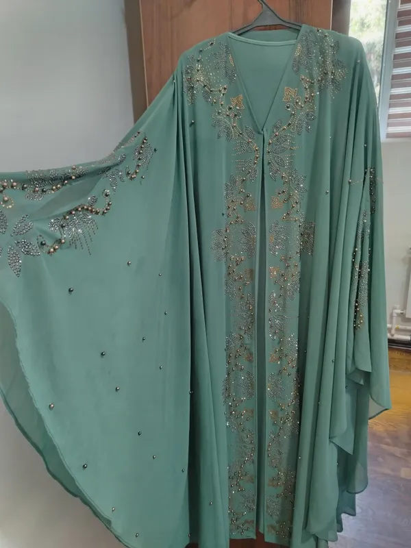 абая с базой