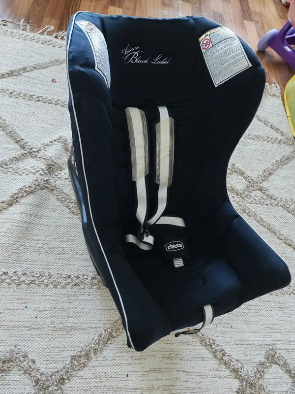 Детское автокресло chicco black label