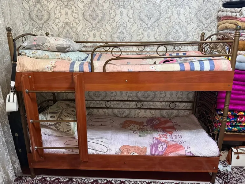 Кровать, двухэтажная, состояние отличное 1