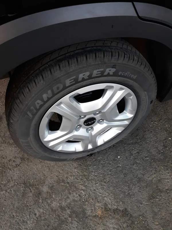 Продаётся Kia Sonet 7 Продаётся Kia Sonet 7