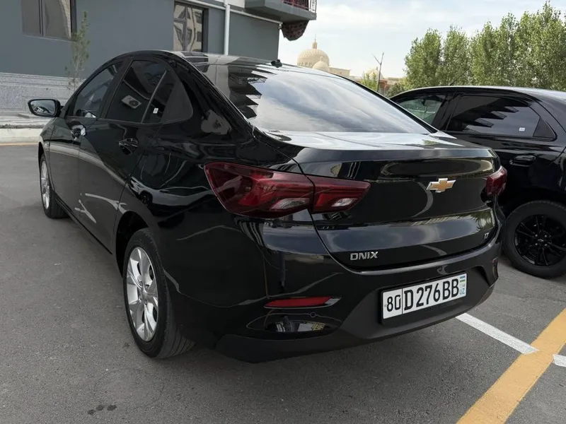 Chevrolet onix 18.200 km — фото 3 Chevrolet onix 18.200 km — фото 3